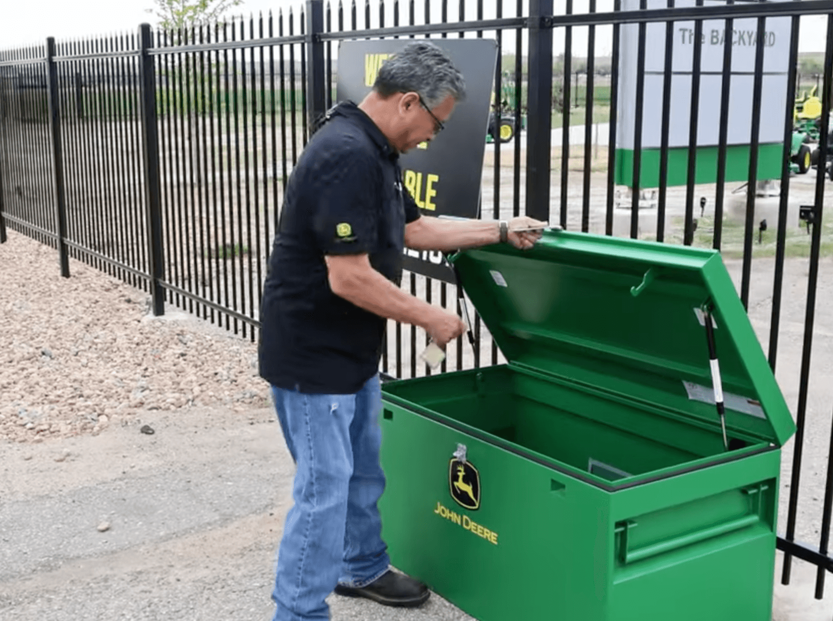 John Deere Parts Ordering Made Easy: Your Parts Post & Backyard FAQ Guide