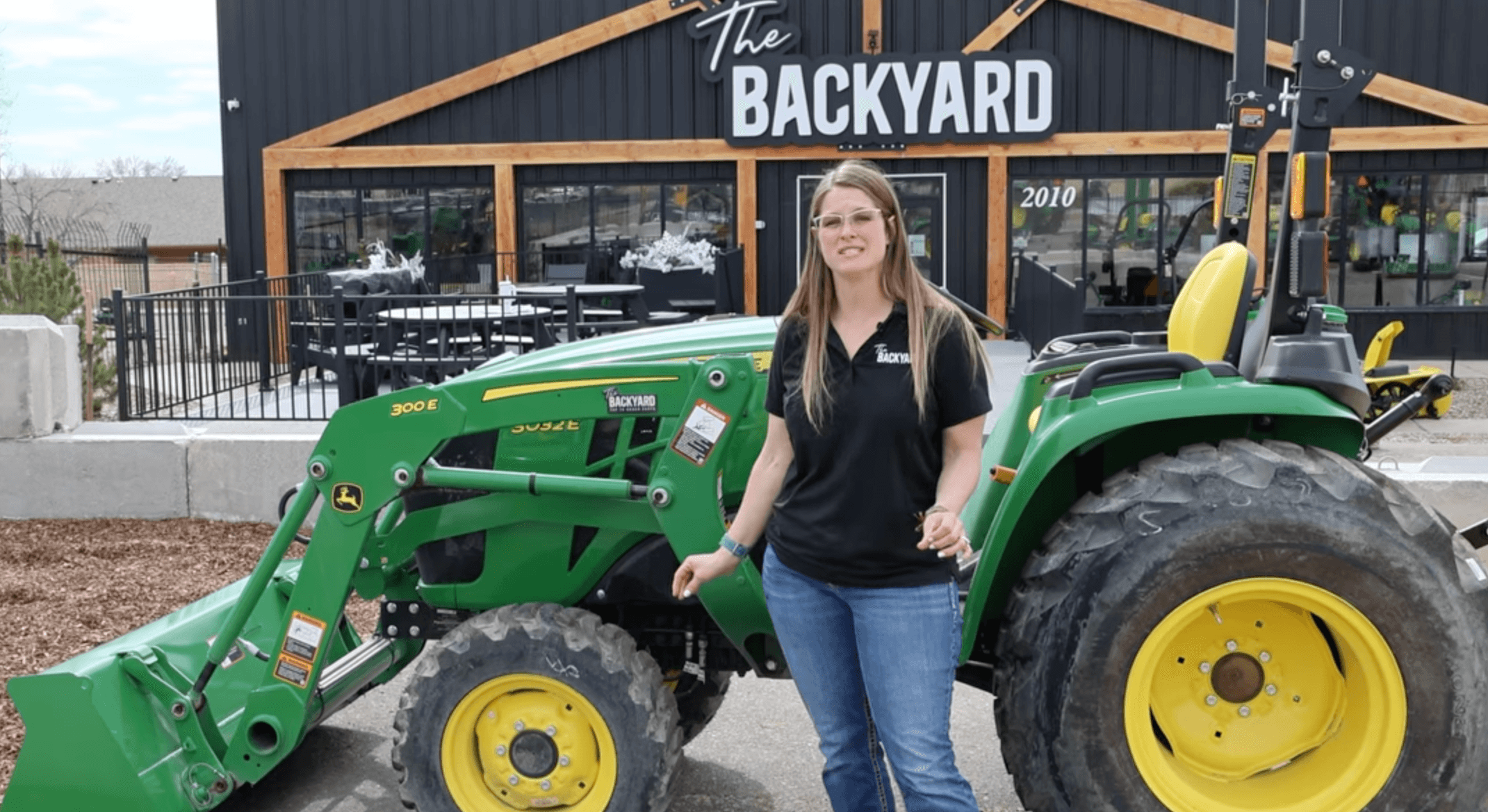Right-Sized Power, Backyard Approved: Meet the John Deere 3032E